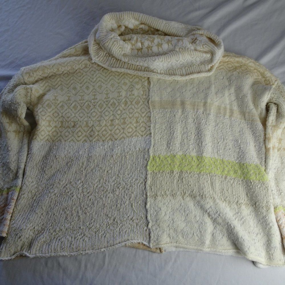 Free People Women Sweater - Picture 6 of 12